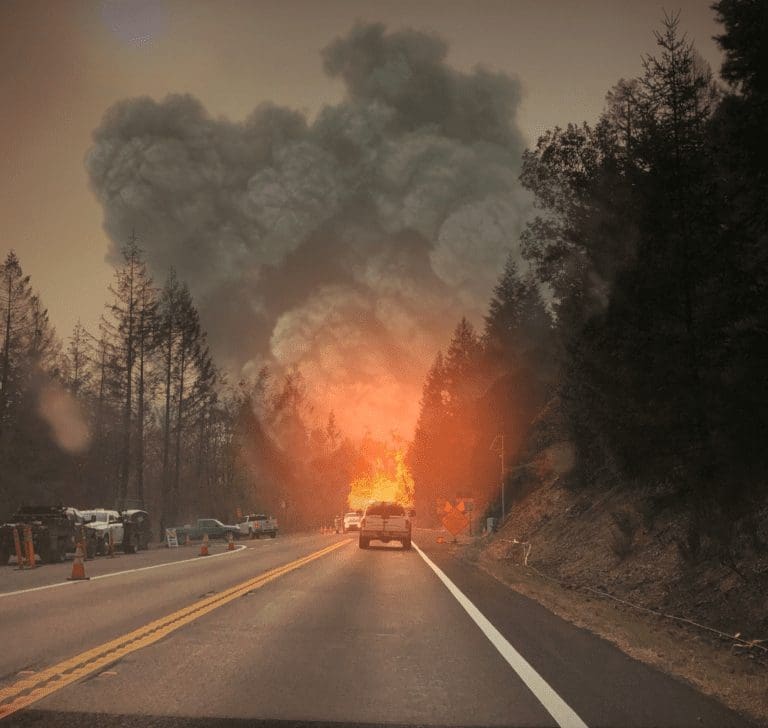 El sector del transporte por carretera se moviliza para ayudar a las víctimas del incendio forestal de Los Ángeles