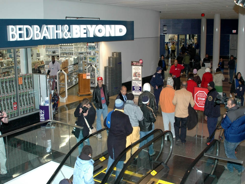 The strangest Black Friday purchases: from funny to nothing