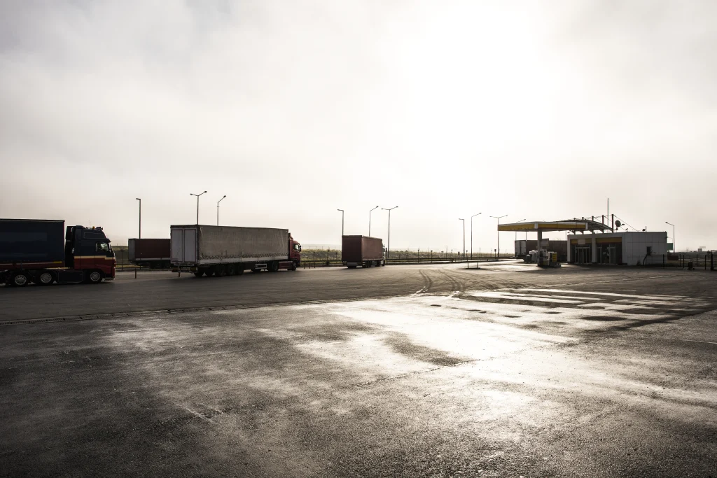 917 nuevas plazas de estacionamiento para camiones llegarán al corredor de la I-4 de Florida