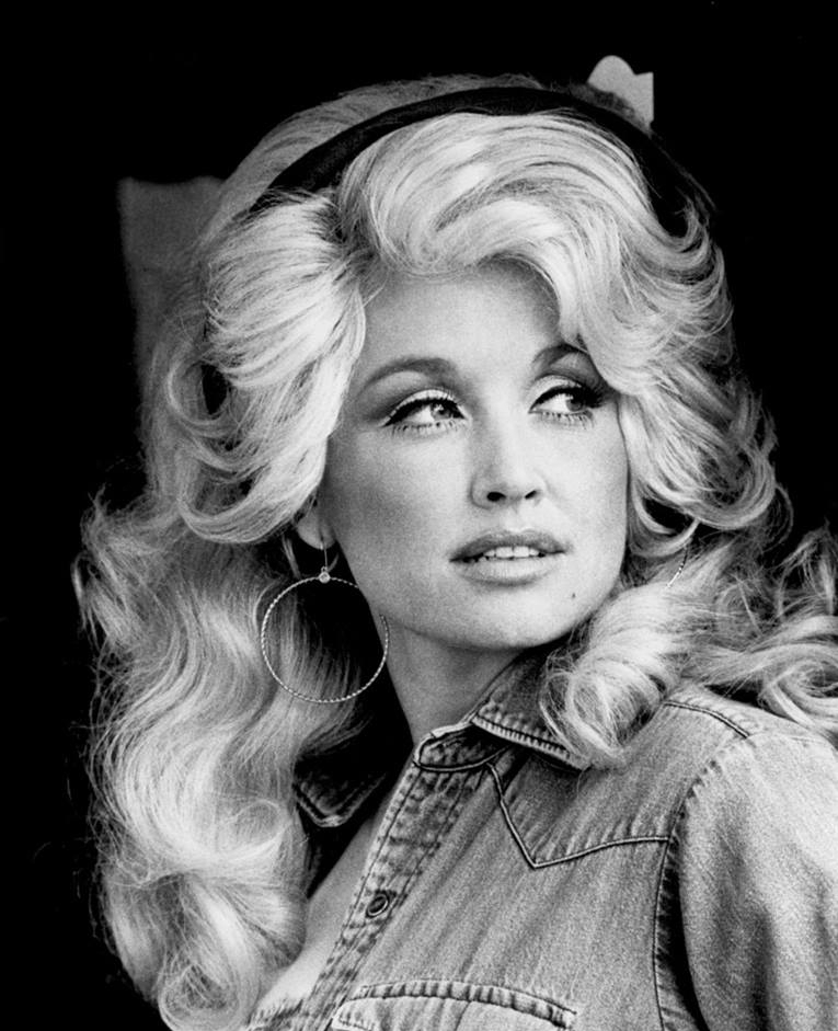 Dolly Parton: The Glamour of Country Culture and the Legacy of an American Icon